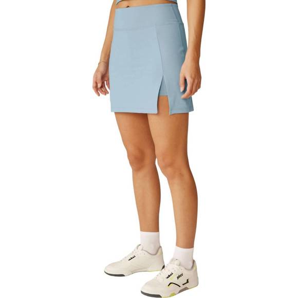 NEW BEYOND YOGA rib hold court skirt in hazy sky - Picture 3 of 3